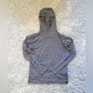Patagonia Women’s Capilene Cool Daily Hoody | Feather Grey | Small